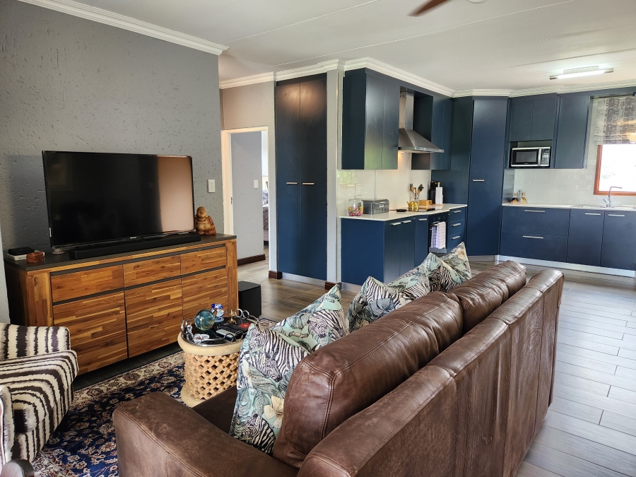 To Let 2 Bedroom Property for Rent in Key West North West
